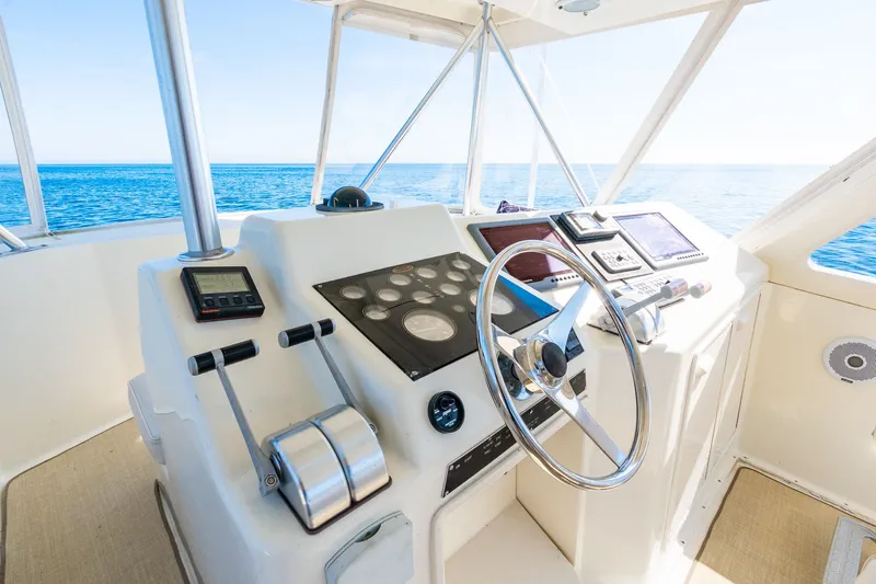 Desiderata Yacht Photos Pics 