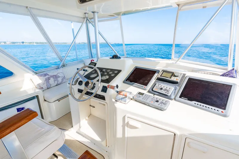 Desiderata Yacht Photos Pics 