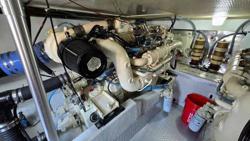 Desiderata Yacht Photos Pics 