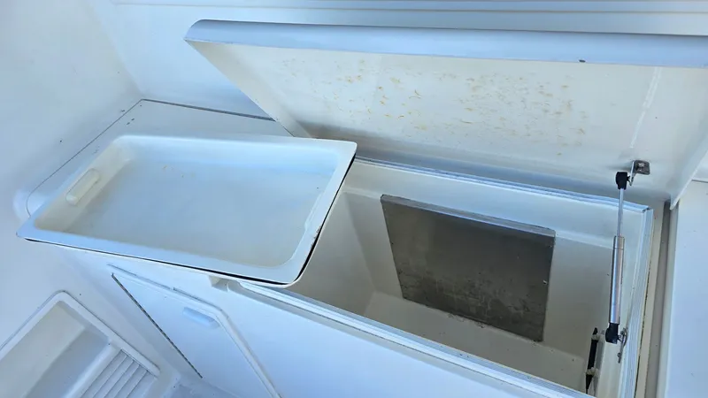 Desiderata Yacht Photos Pics 