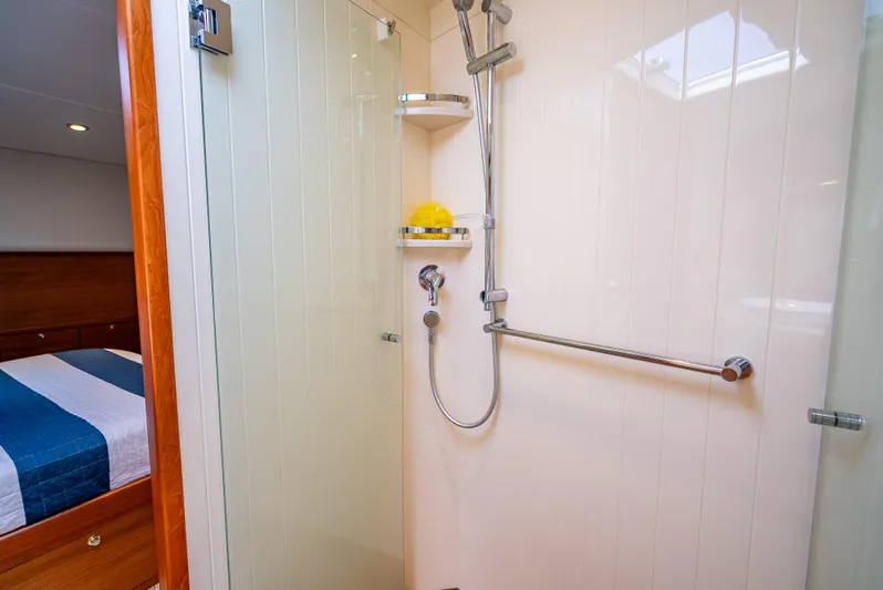 Palm Beach Pb55 Yacht Photos Pics 