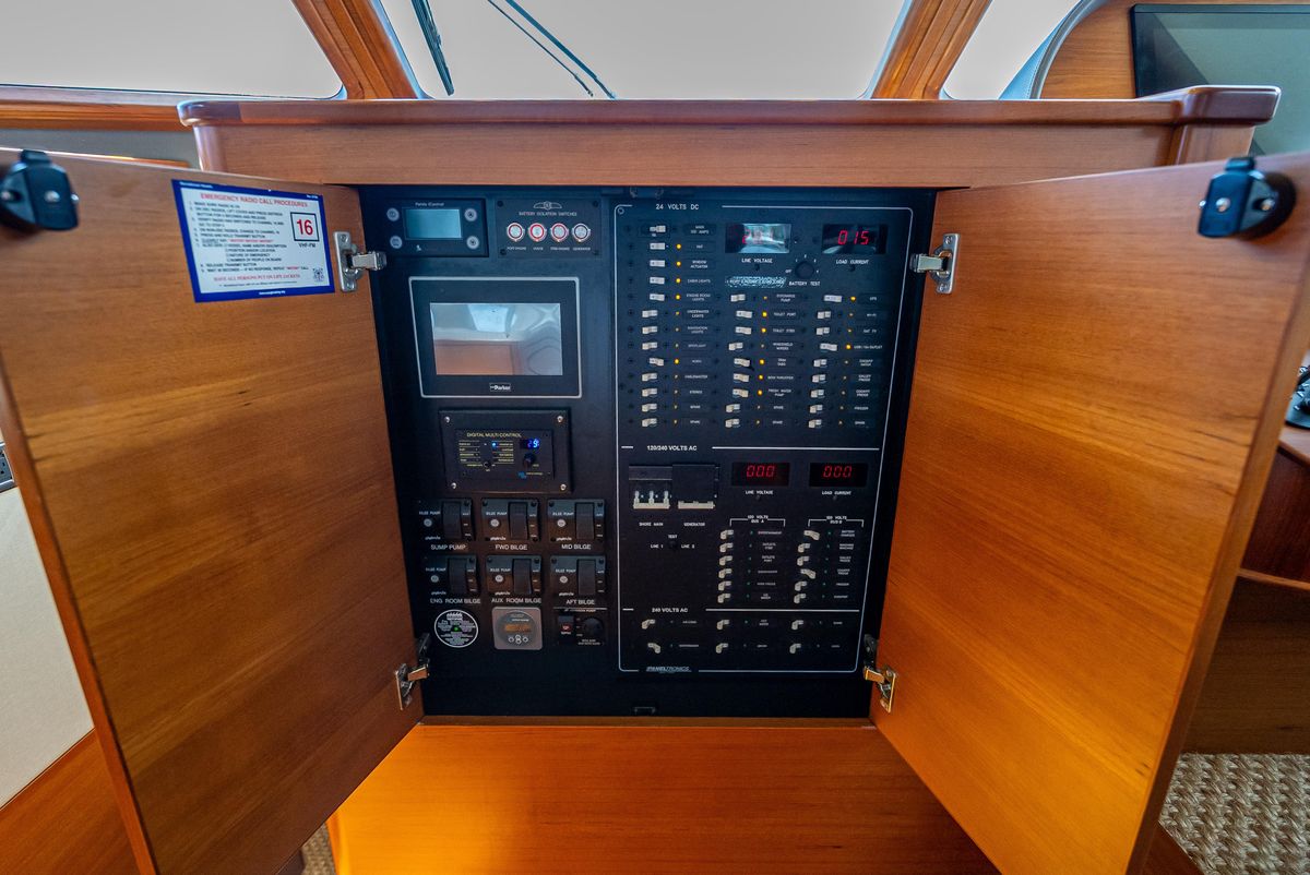 2019 Palm Beach Motor Yachts 55 