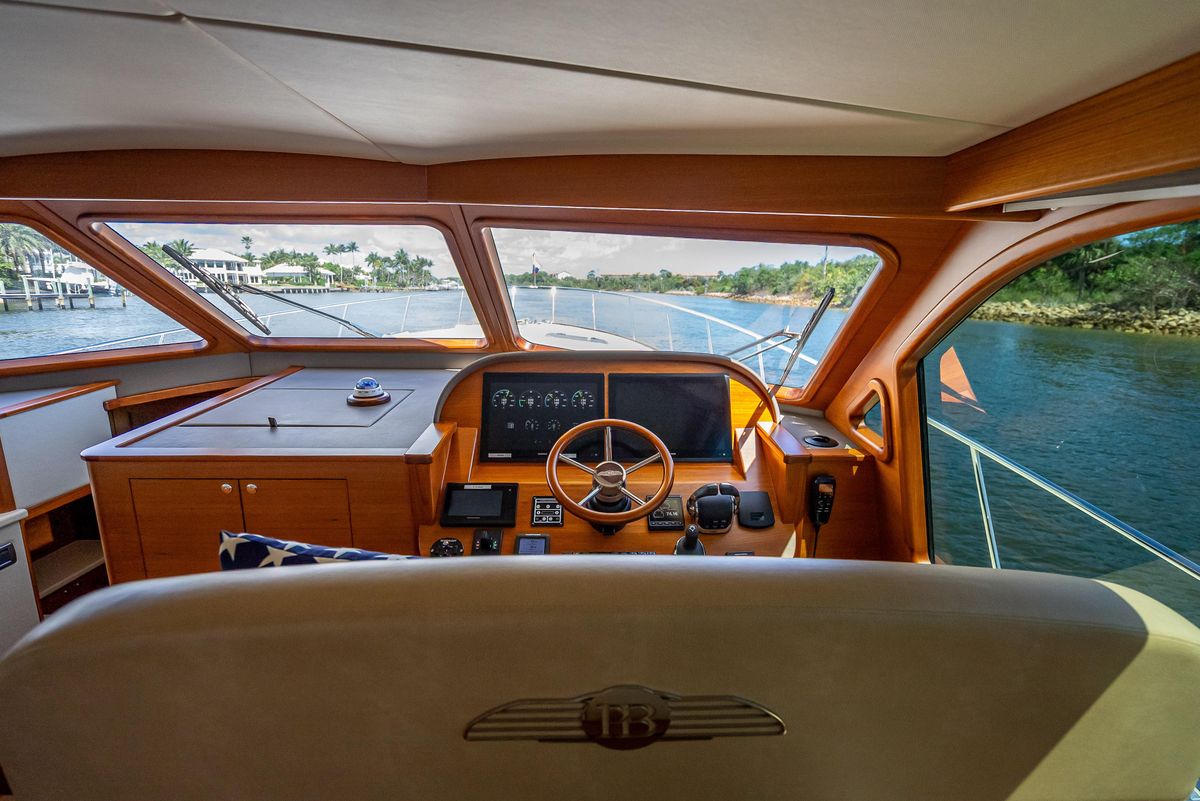 2019 Palm Beach Motor Yachts 55 