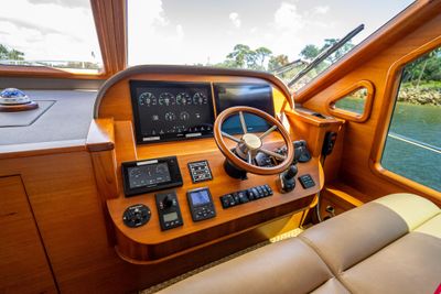 Yacht