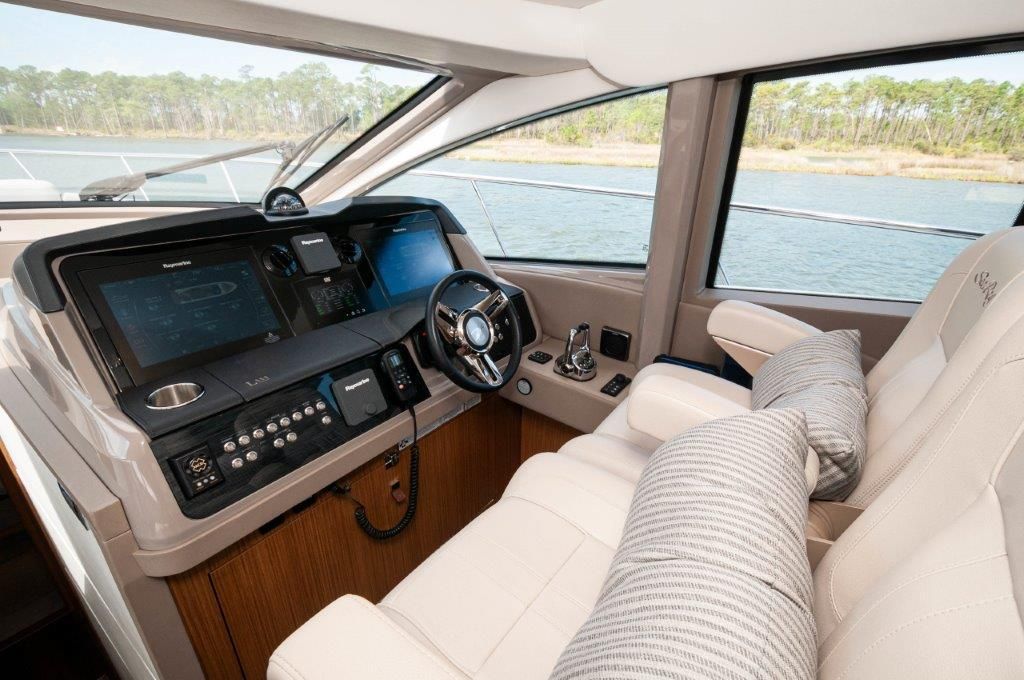 2018 Sea Ray 55 