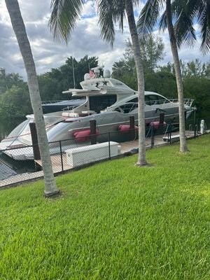 Yacht