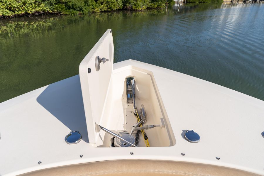 2018 Scout 42 LXF