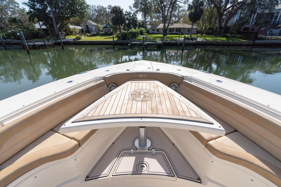 2018 Scout 42 LXF