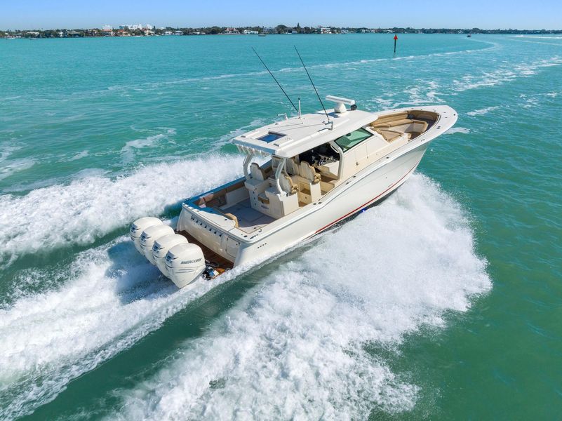 2018 Scout 42 LXF