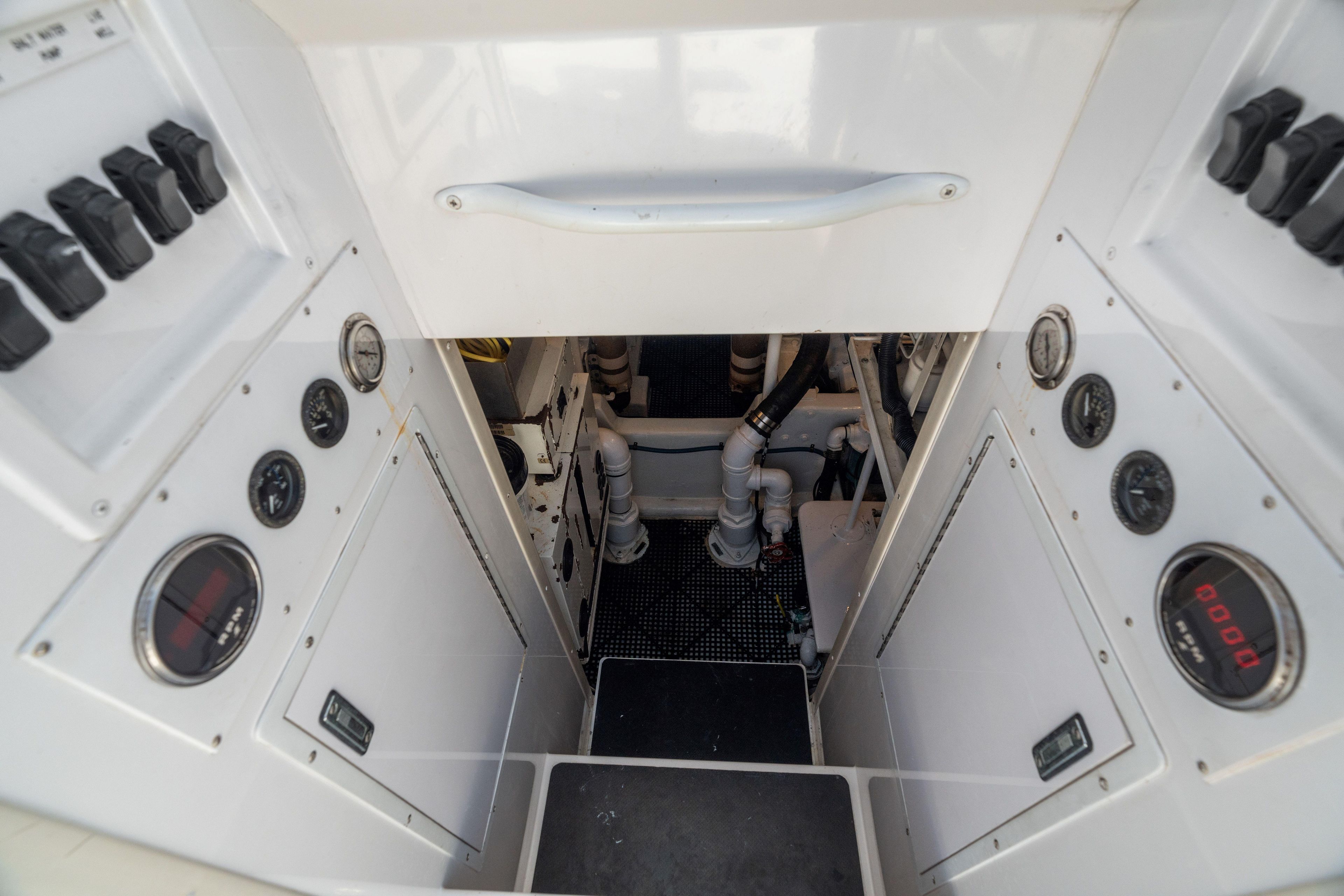 2001 Viking 50 