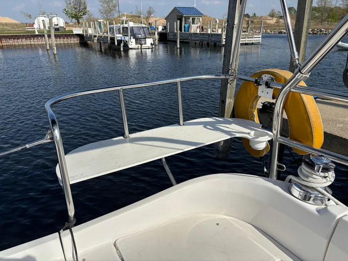 Knot Flyin Yacht Photos Pics 