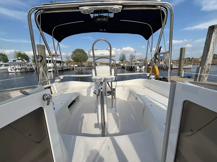 Knot Flyin Yacht Photos Pics 