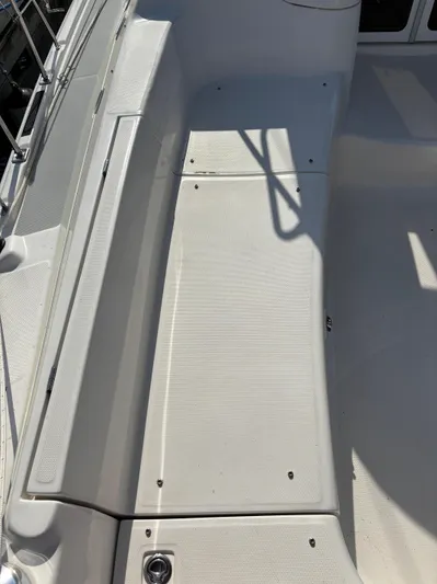 Knot Flyin Yacht Photos Pics 