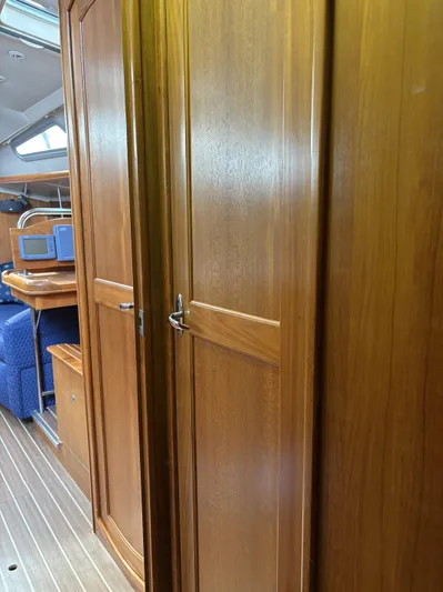 Knot Flyin Yacht Photos Pics 