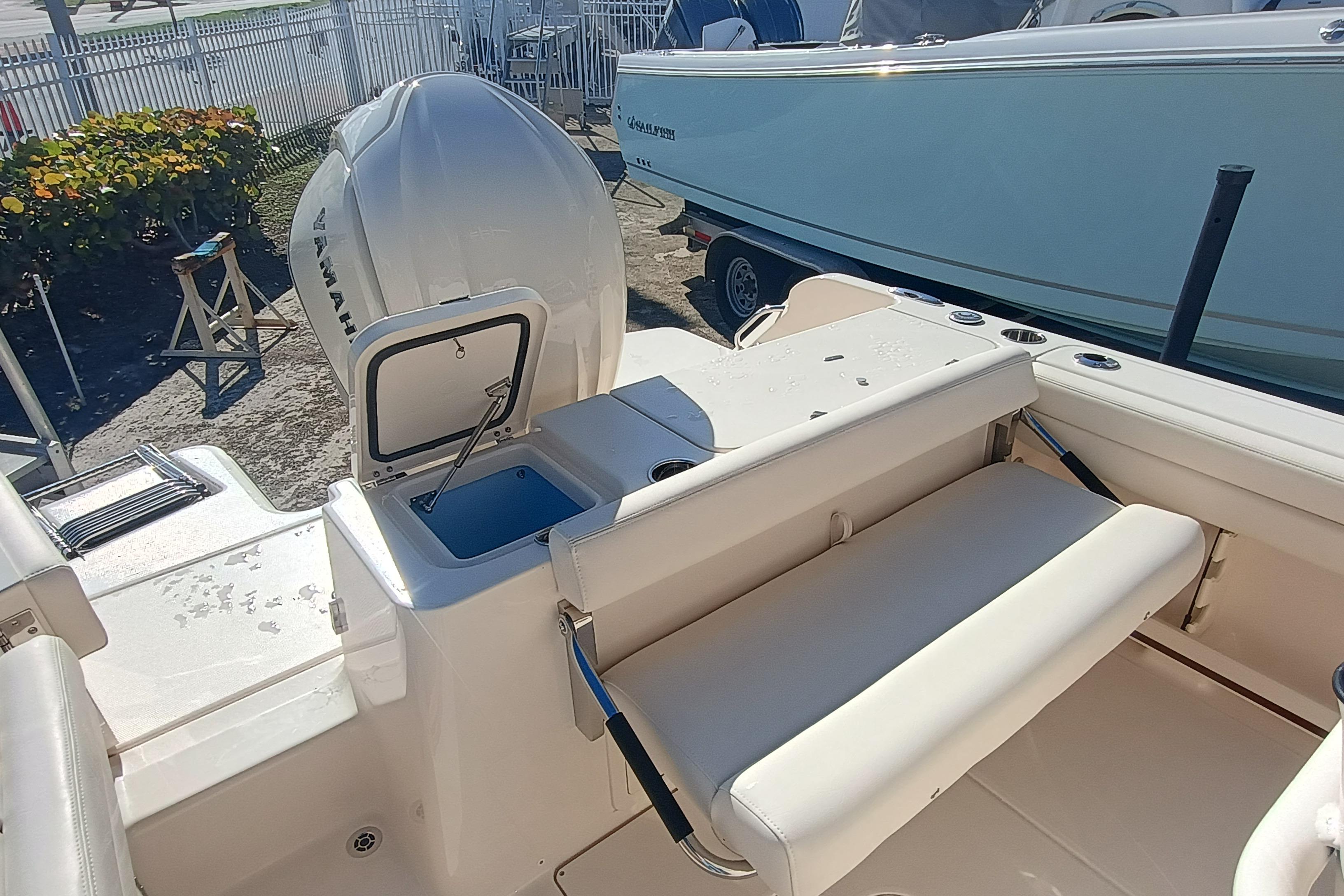 2026 Grady-White Fisherman 236 - Image 12