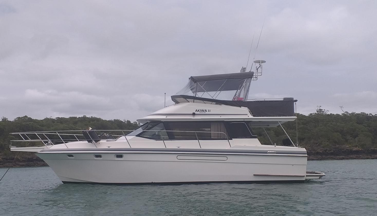1987 Markline 1300 Flybridge for sale YachtWorld