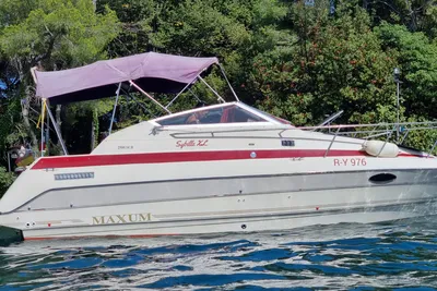 1991 Maxum 2500SCR