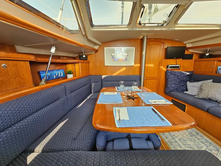 Hold Fast II Yacht Photos Pics 