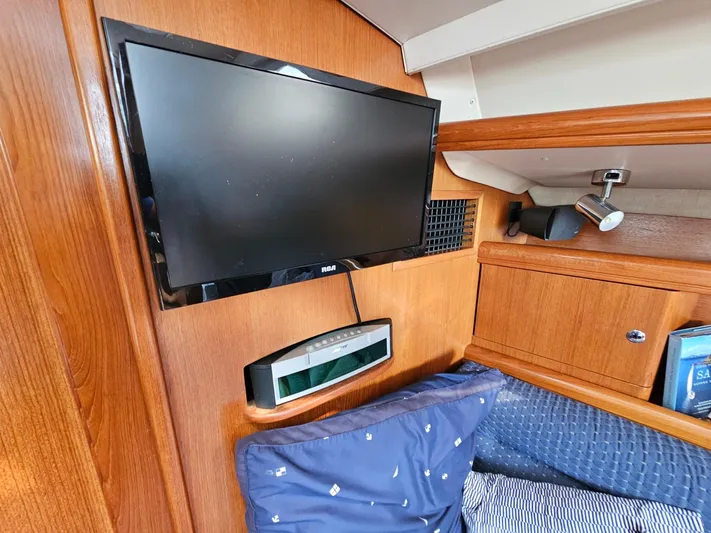 Hold Fast II Yacht Photos Pics 