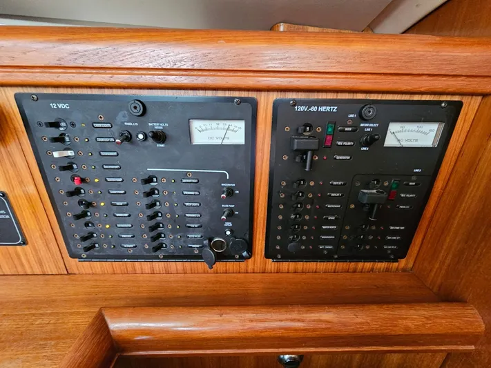 Hold Fast II Yacht Photos Pics 