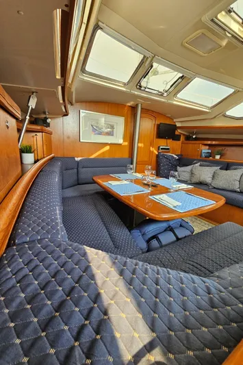 Hold Fast II Yacht Photos Pics 