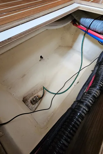 Hold Fast II Yacht Photos Pics 