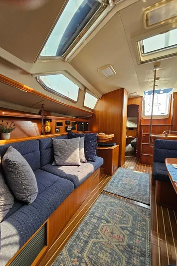 Hold Fast II Yacht Photos Pics 