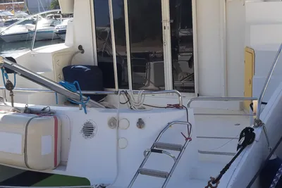 2008 Custom Fontaine pajot highland 35