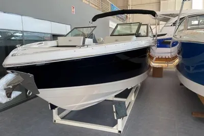 2022 Cobalt Boats COBALT R4