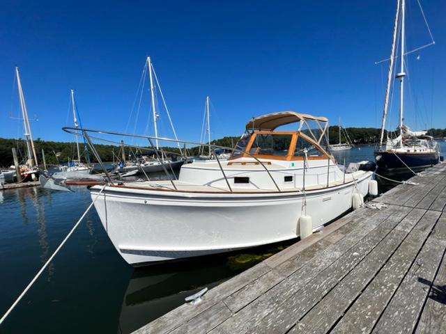 1989 Cape Dory Open Fisherman With Softtop