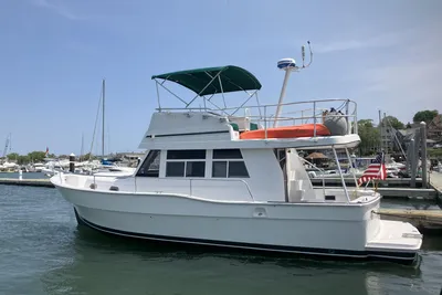 Mainship 350 Trawler