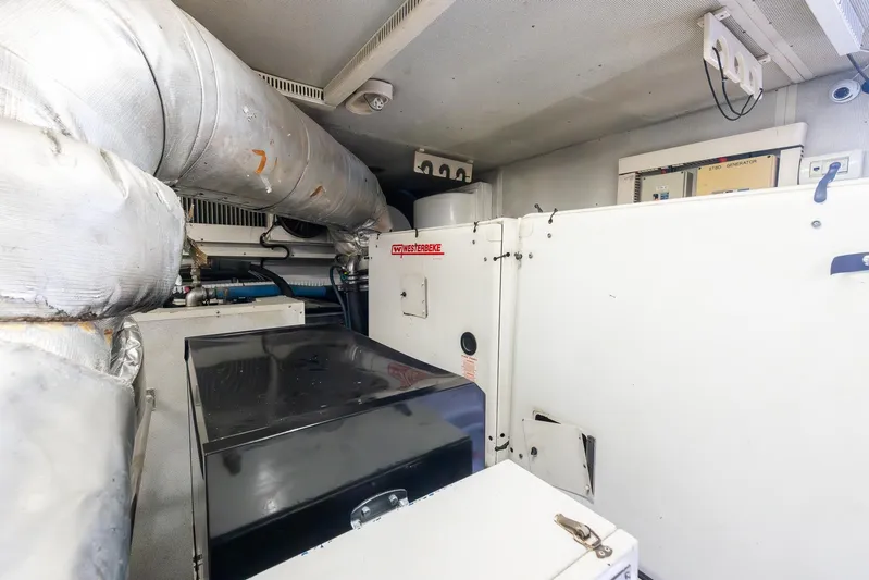 Ocean 1 Yacht Photos Pics 