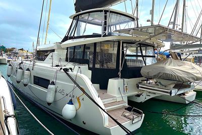 Yacht