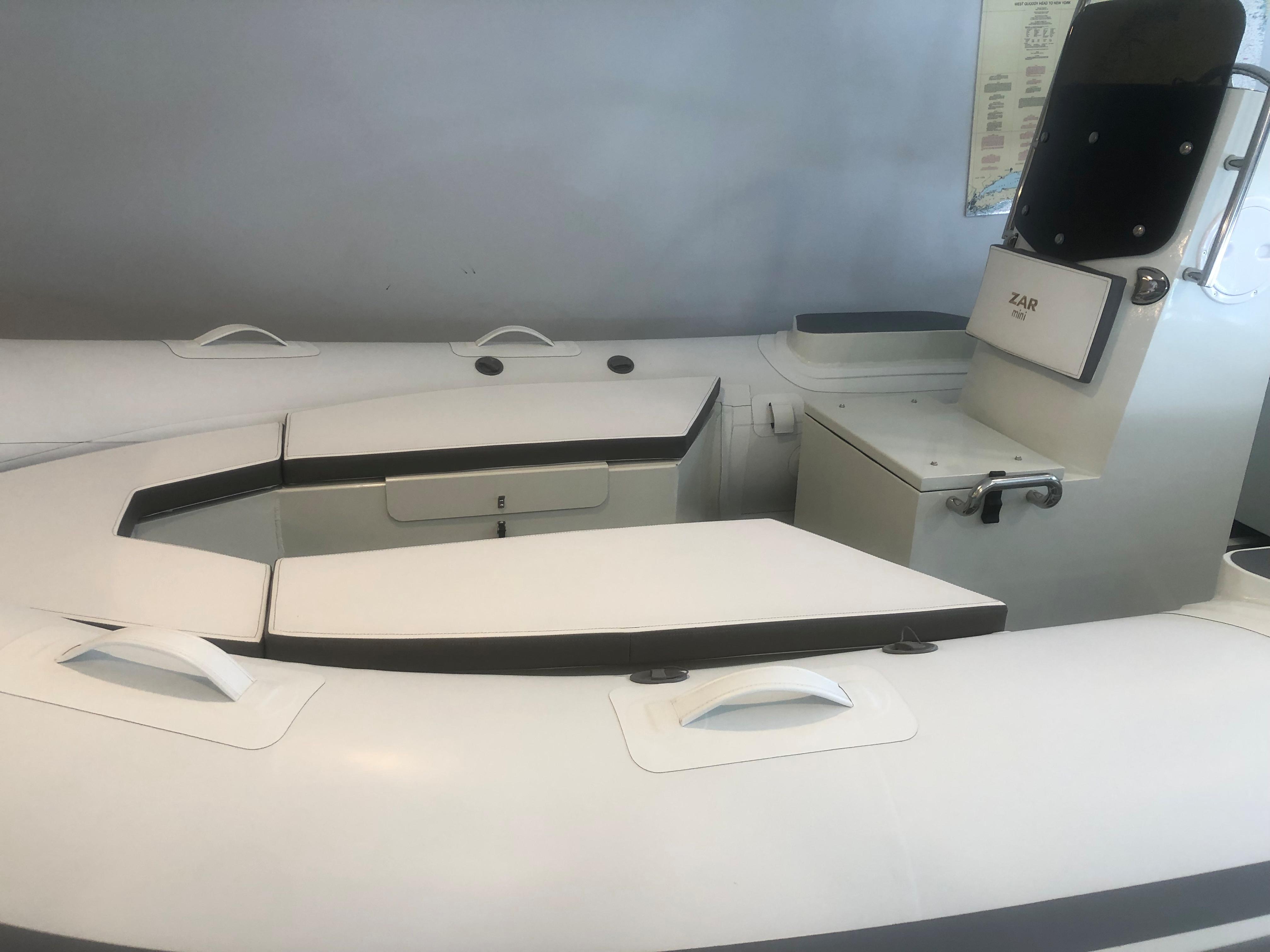 2022 ZAR Mini RIB 15 HDL Tender 60 Hp inflatable boat interior.