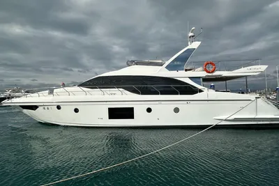 2018 Azimut 66