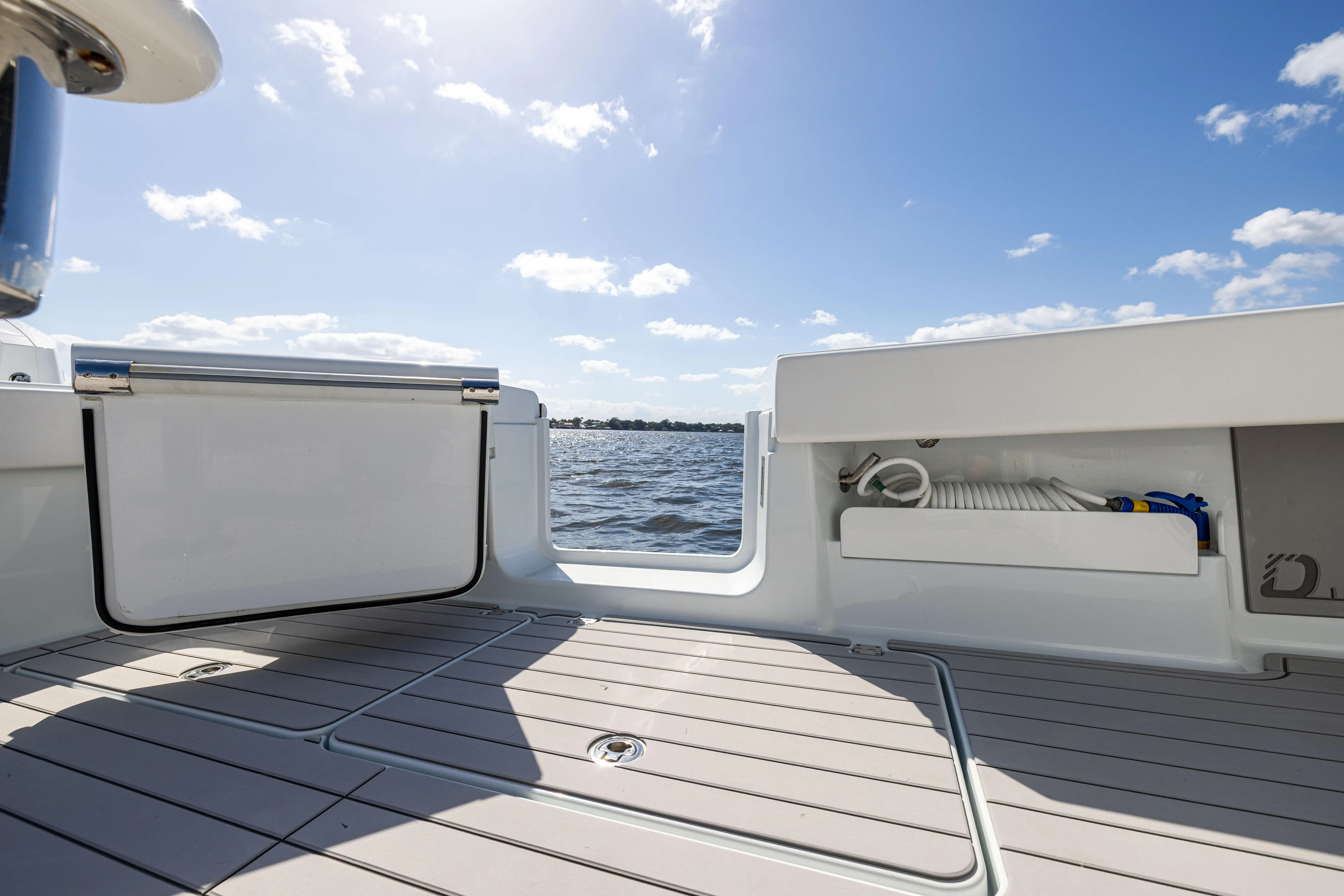 47 Freeman 2022 Yacht Photos Pics Freeman 47 2022 - Exterior Cockpit