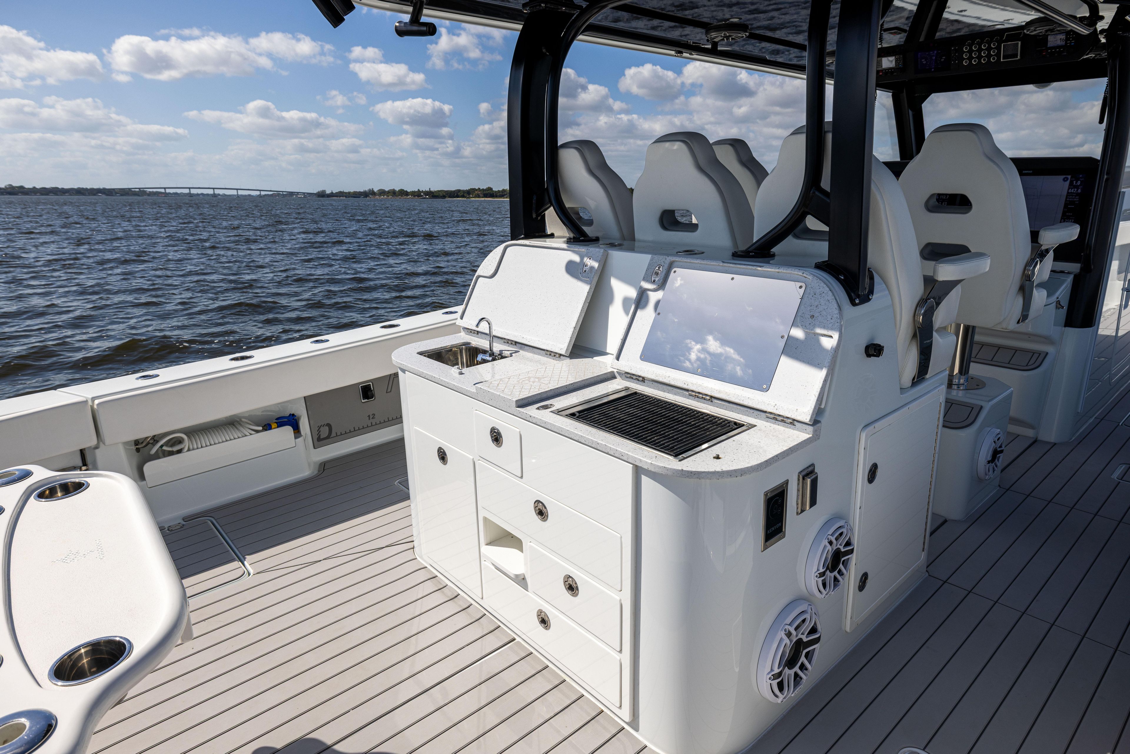 Yacht
