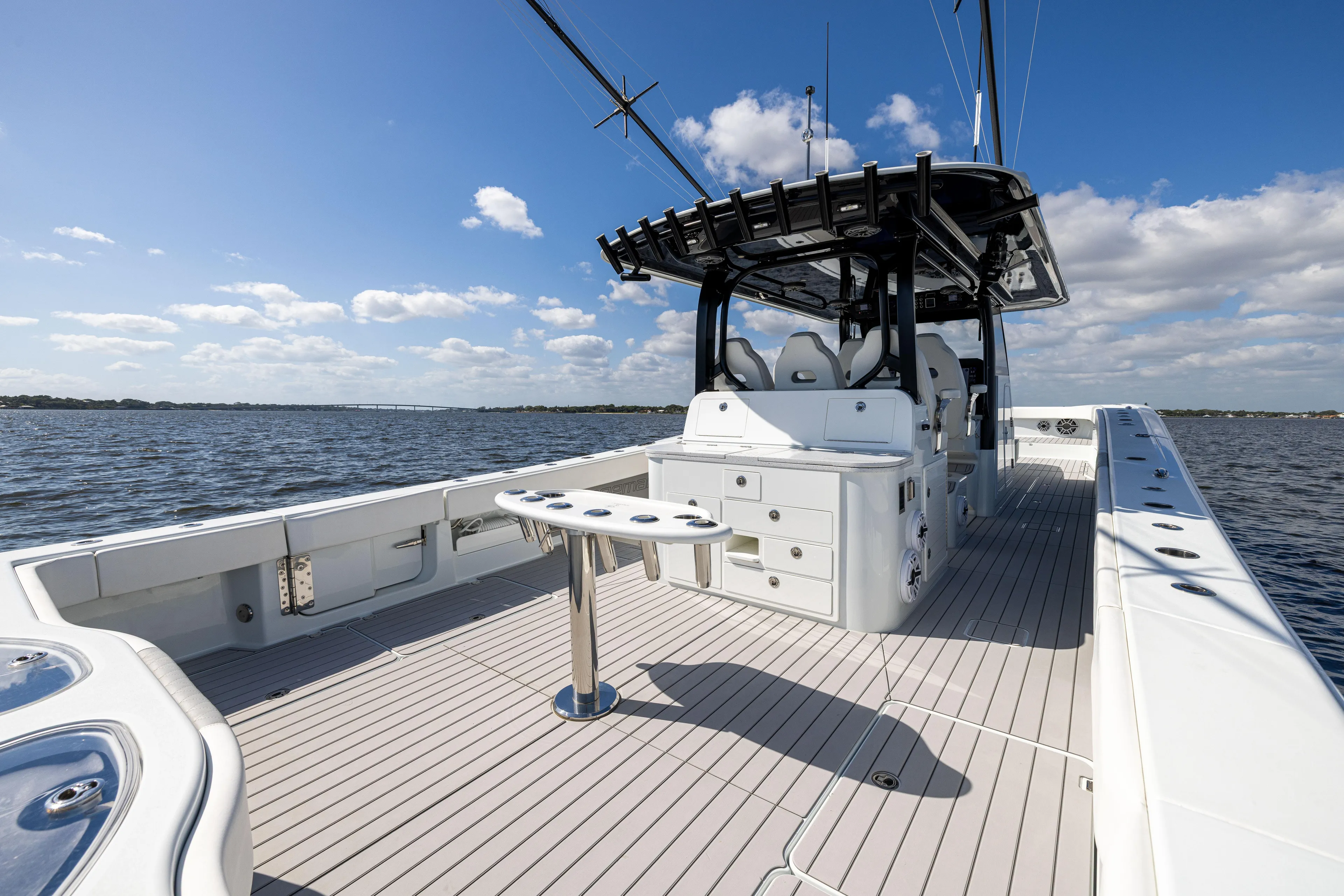 47 Freeman 2022 Yacht Photos Pics Freeman 47 2022 - Exterior Cockpit