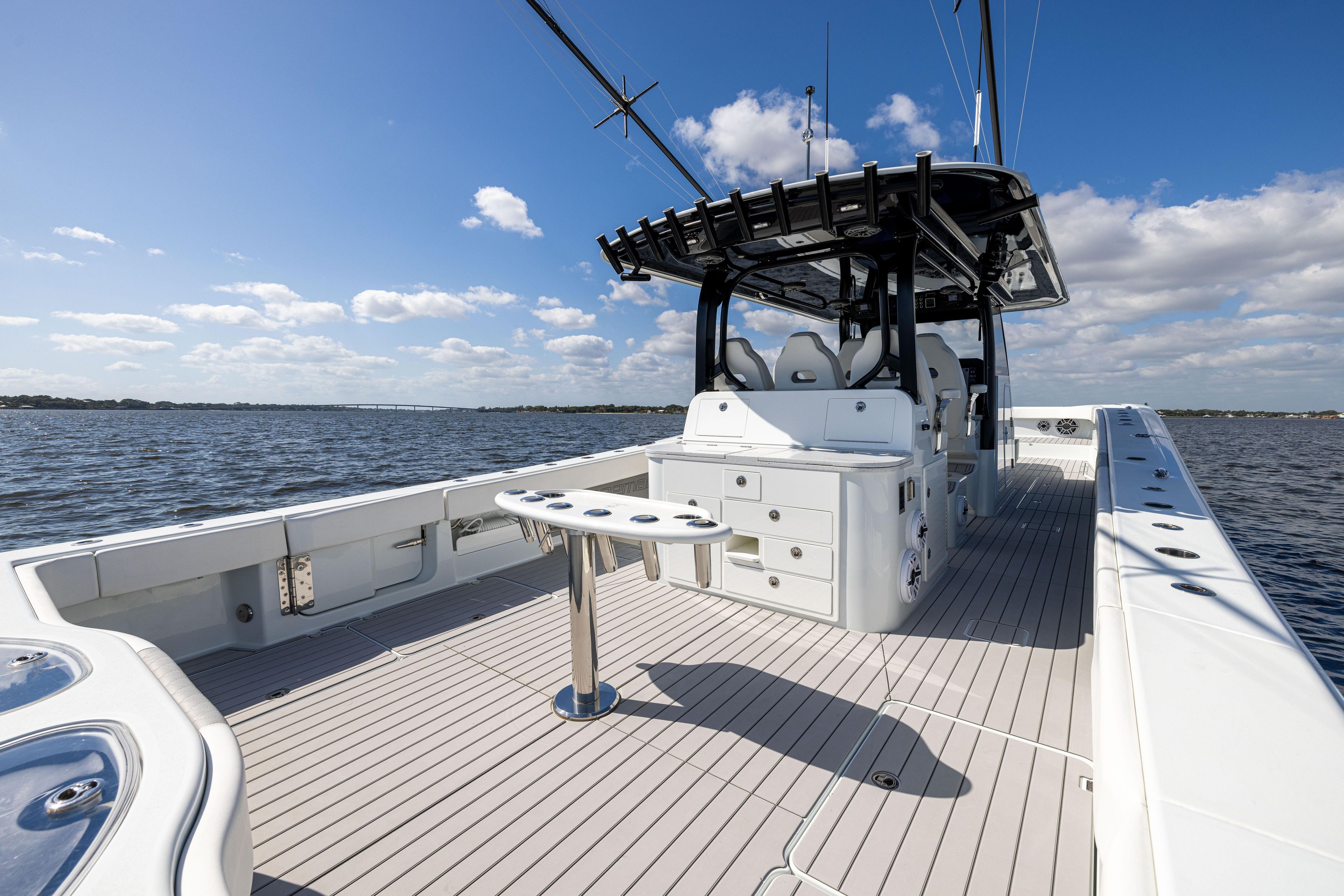 Yacht