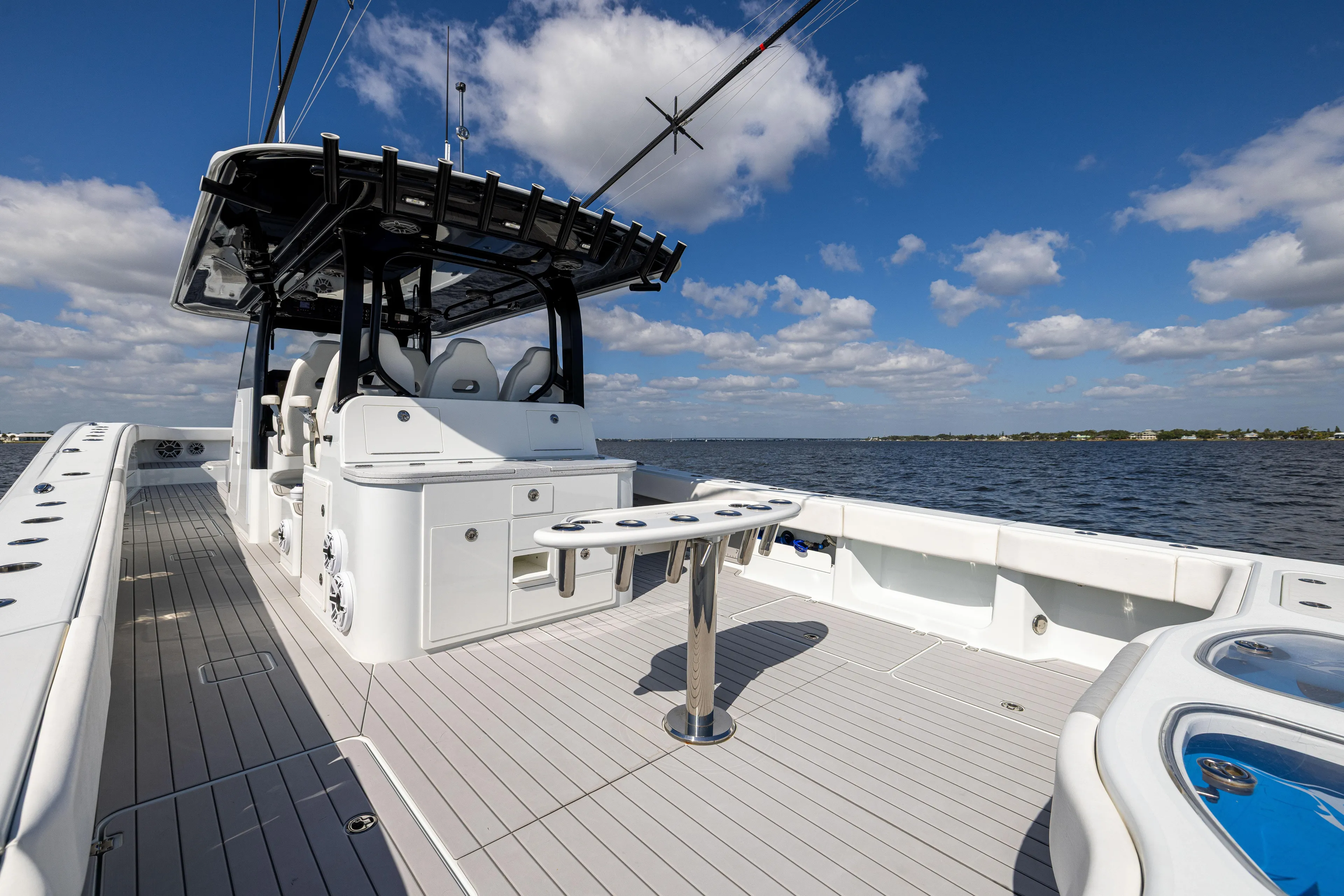 47 Freeman 2022 Yacht Photos Pics Freeman 47 2022 - Exterior Cockpit