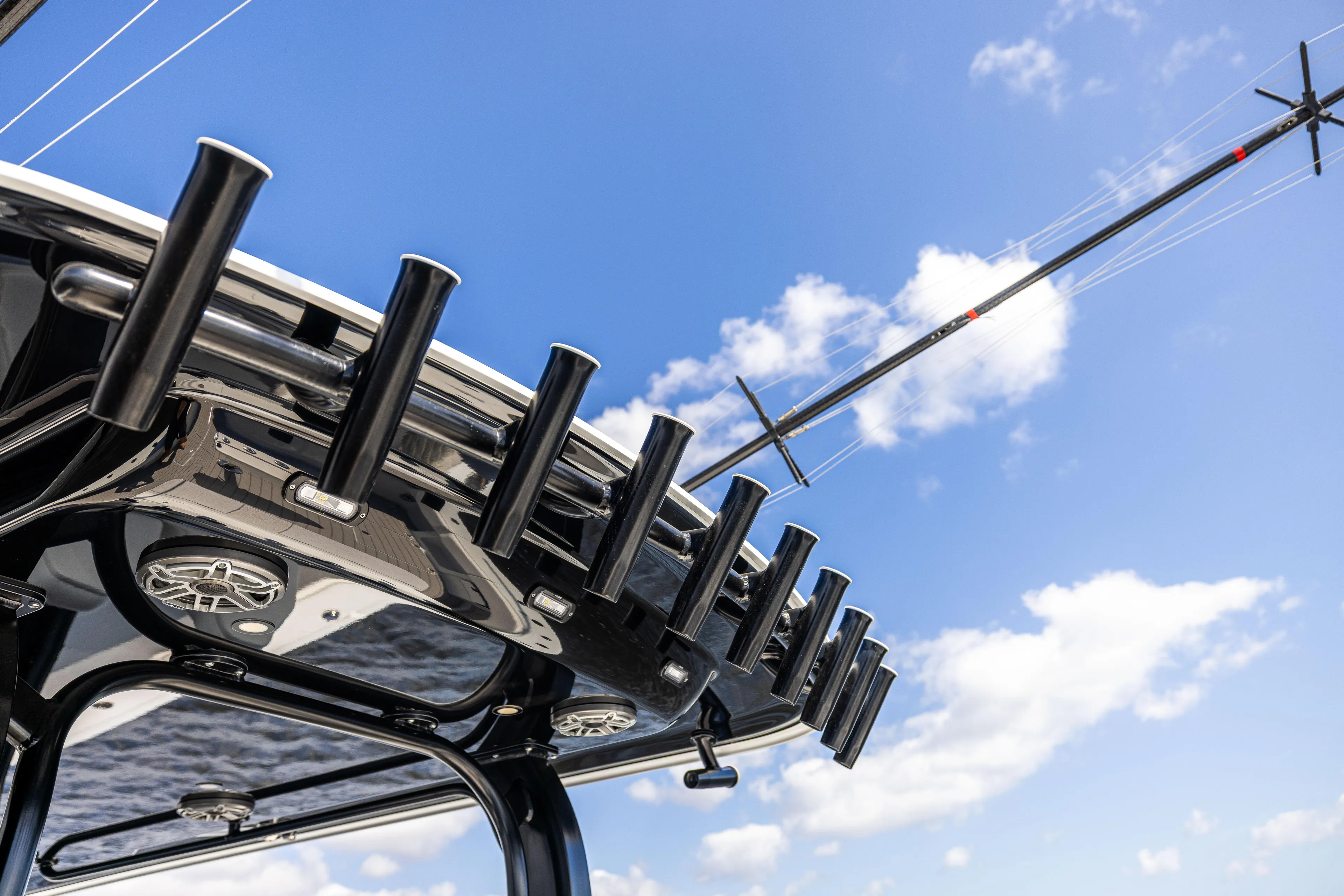 47 Freeman 2022 Yacht Photos Pics Freeman 47 2022 - Exterior Helm