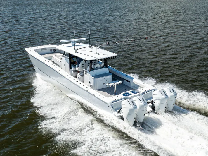 47 Freeman 2022 Yacht Photos Pics Freeman 47 2022 - Exterior Profile