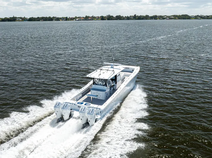 47 Freeman 2022 Yacht Photos Pics Freeman 47 2022 - Exterior Profile