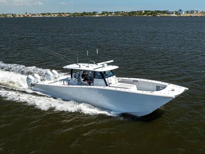 47 Freeman 2022 Yacht Photos Pics Freeman 47 2022 - Exterior Profile