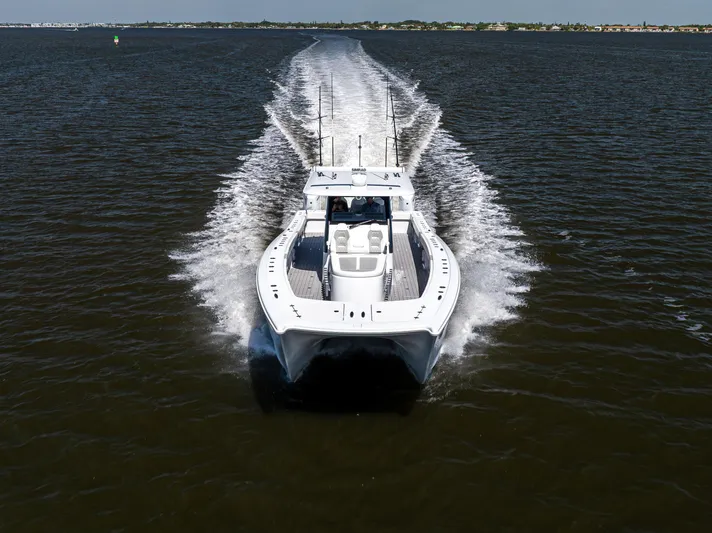 47 Freeman 2022 Yacht Photos Pics Freeman 47 2022 - Exterior Profile