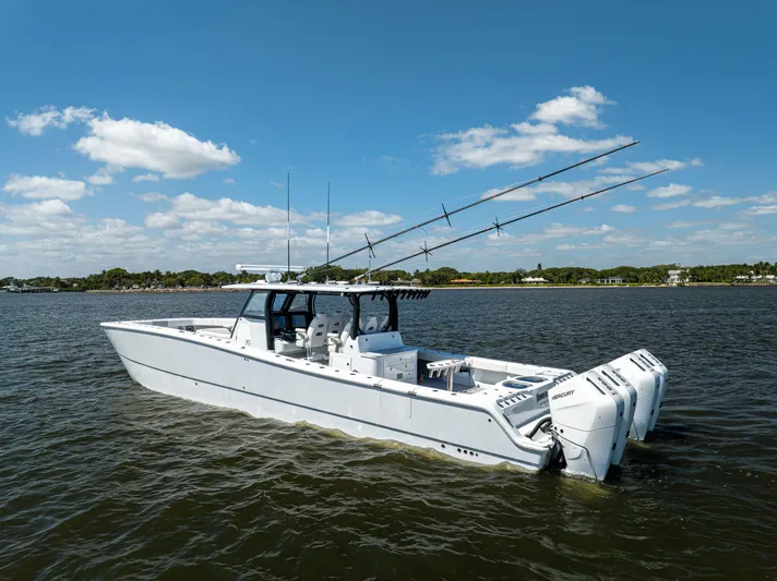 47 Freeman 2022 Yacht Photos Pics Freeman 47 2022 - Exterior Profile