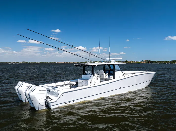 47 Freeman 2022 Yacht Photos Pics Freeman 47 2022 - Exterior Profile