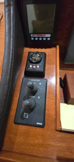 Mano 1 Yacht Photos Pics 