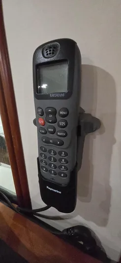 Mano 1 Yacht Photos Pics 