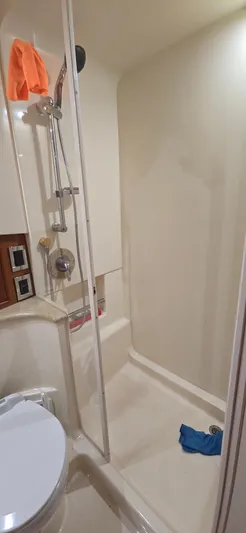 Mano 1 Yacht Photos Pics 